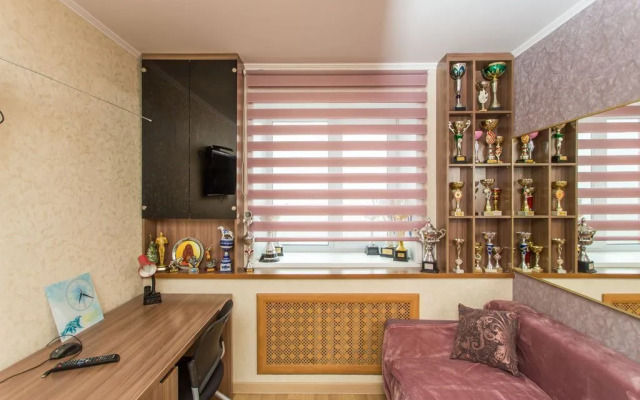 Na Ulitse Tolstogo 43A Flat