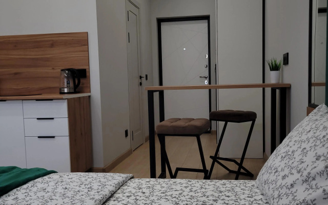 Studiya v novom elitnom ZhK Yablonevyij Flat