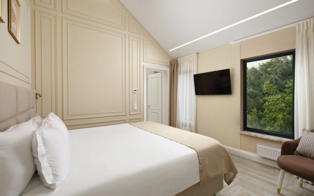Amk Montis Hotel