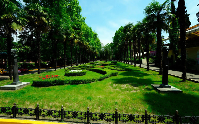 Квартира Уютная  в Самом Центре Сочи