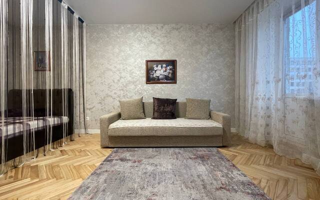 Апартаменты Улице Мясникова 34