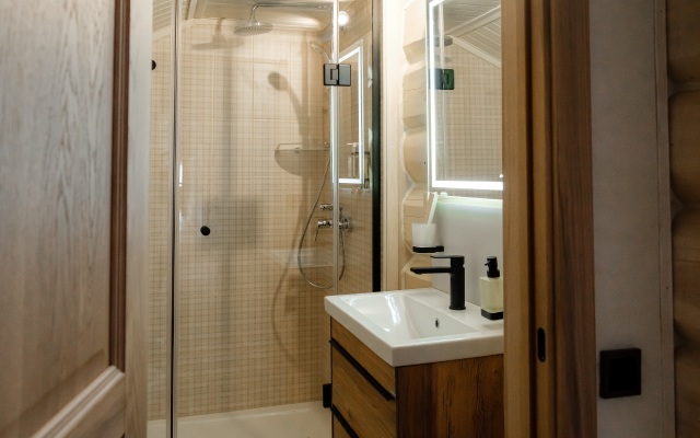 Tayga&Ozero Hotel
