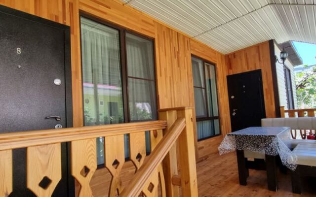 Gostevoy Dom Yekaterina Guest House