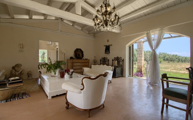 Prestige Alimini Guest House