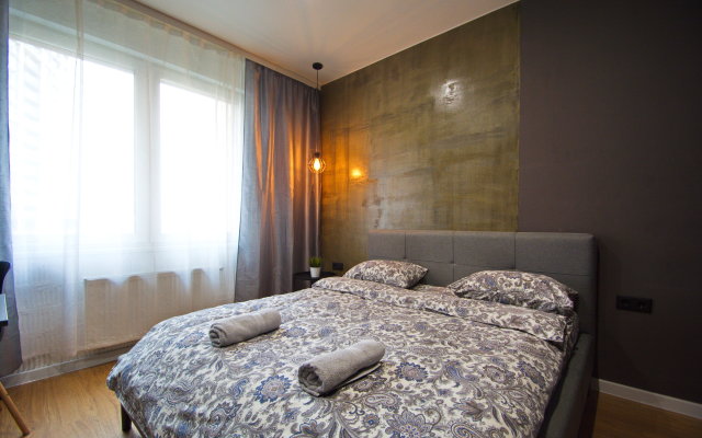 Aparton na Makayonka 12b Apartments