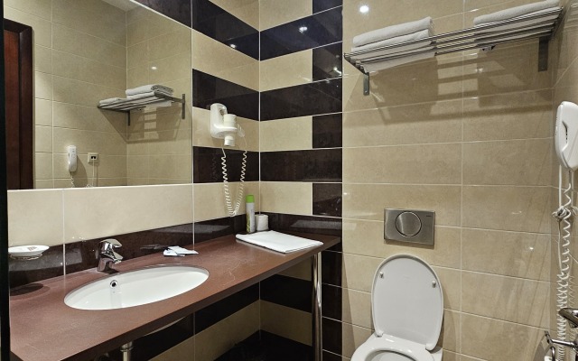 Отель Форест