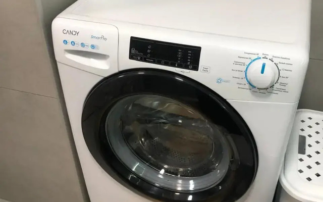 Uyutnaya Svetlaya Kvartira Vo Flore 1 Flat