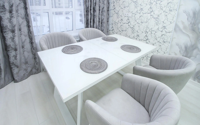 Квартира 2 комнатная Университетская 43