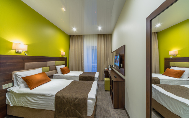 Kurortnyj otel' Polana Skazok