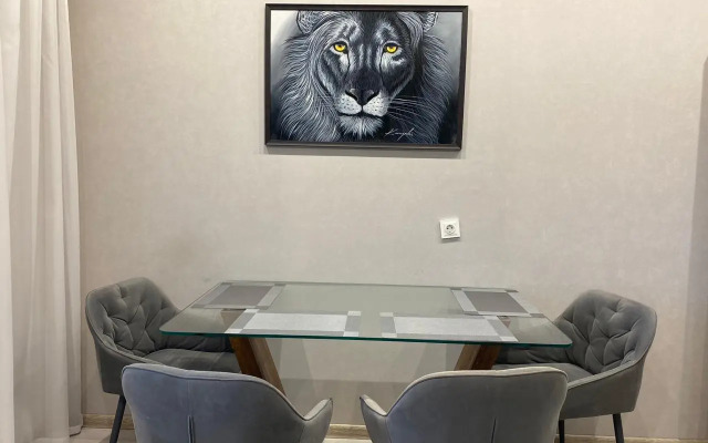 Odnokomnatnaya 45m2 Flat
