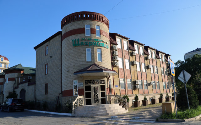 Shakhristan Hotel