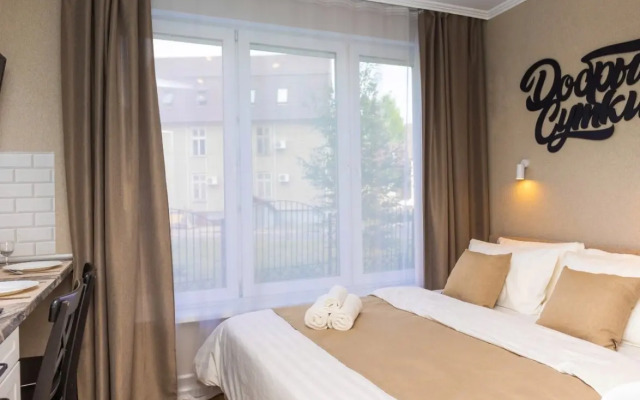 1 Dobrye Sutki Apartments