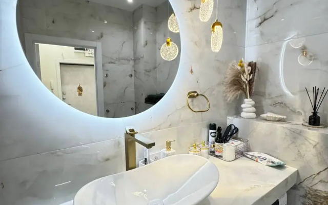 Buravtseva s Shikarnym vidom Flat