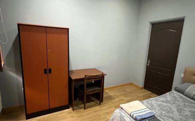 Komitas Guest House