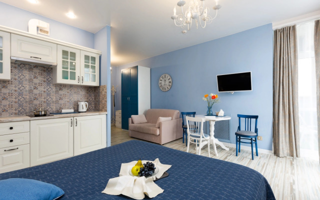 Апартаменты Этажидейли на Белинского с балконом