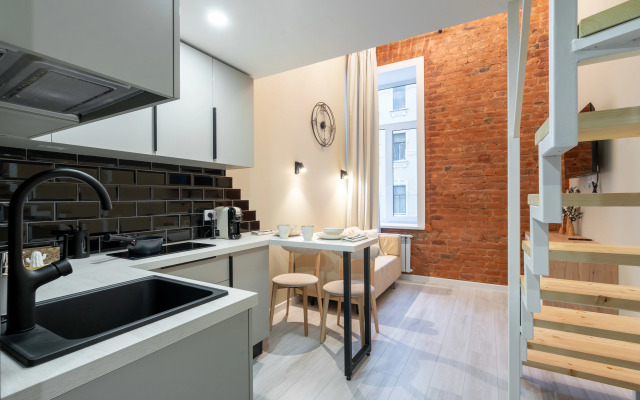 Квартира уютная студия с дизайнерским ремонтом