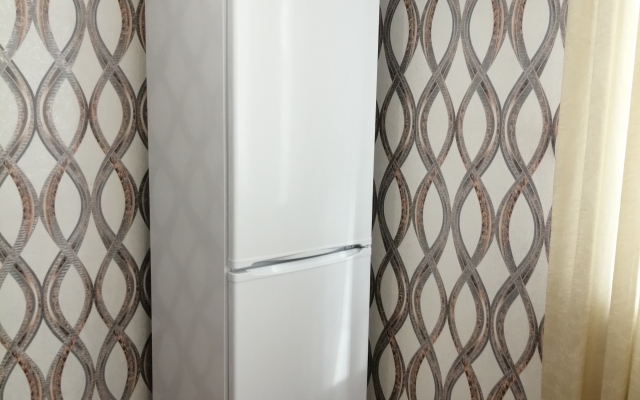 Dvukhkomnatnay na Rogacheva 32 Flat