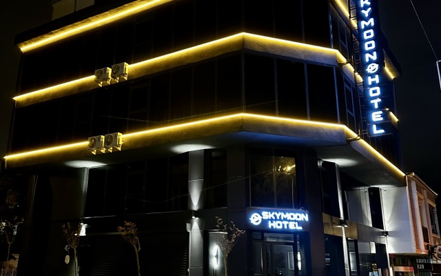 Skymoon Airport Hotel