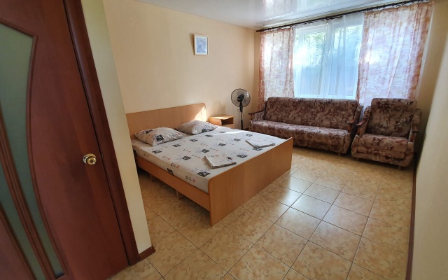 Oksana Guest House