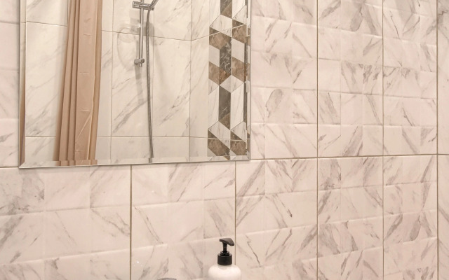 Апартаменты Myhome Yourhome на Октябрьской наб. 44