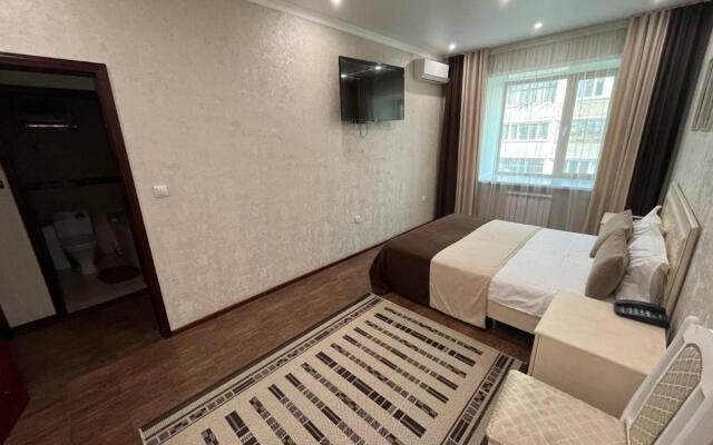 Altyn Adam Hotel
