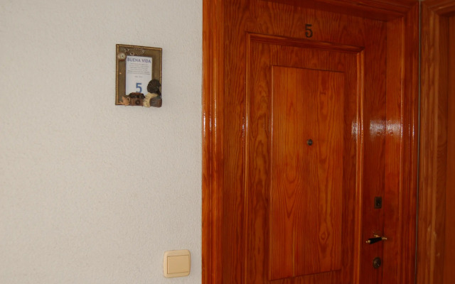 Ispaniya Uyutnaya Kvartira 200m ot Morya Apartments