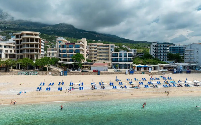 Saray Apartments
