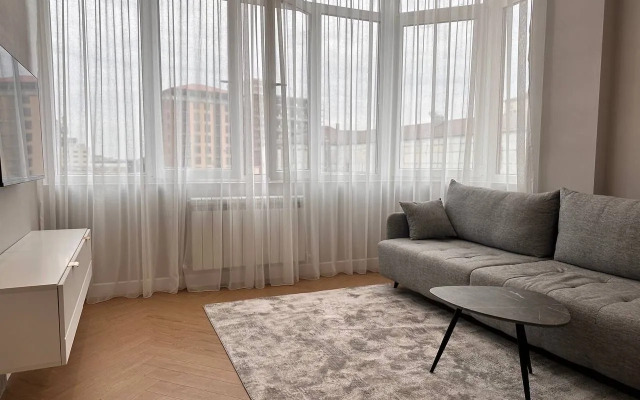 Квартира Двухкомнатная с Дизайнерским Ремонтом