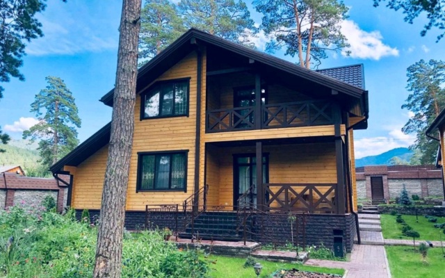 Частный дом Усадьба Горный Алтай