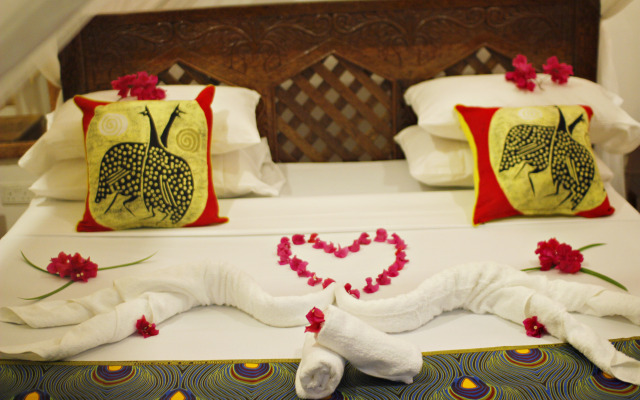 Aya Beach Bungalows Hotel