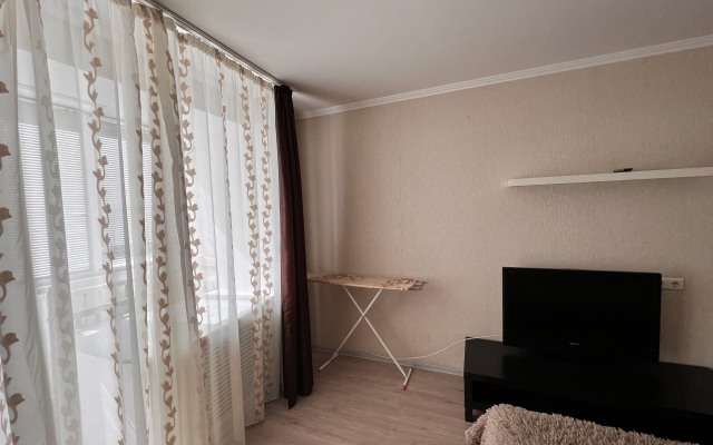 Apartment 2kV Eastern shopping center Crystal Cozy on Permyakova 69/2