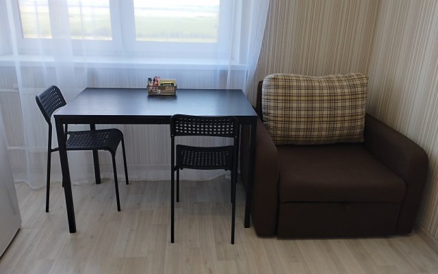 Na Timofeya Charkova Flat