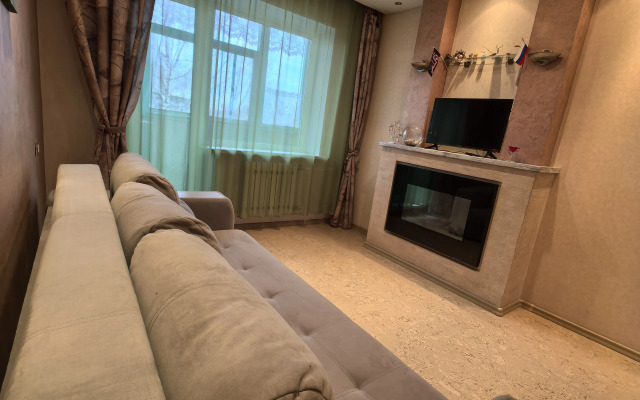 Квартира Счастливая Матрешка Двушка с Камином на Исакогорке