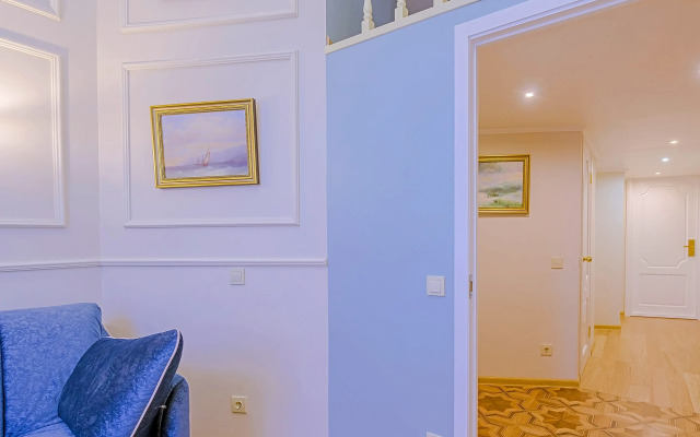 Квартира Двухкомнатная у Русского Музея в Доме Художников BookingSPB