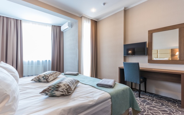 Roza Vetrov Hotel