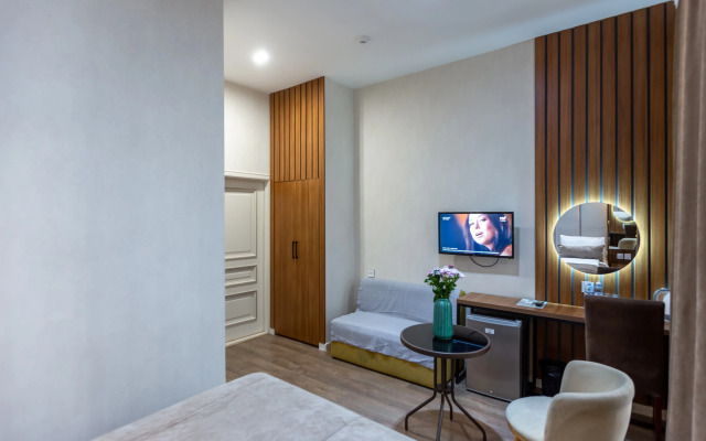 Seven Baku Hotel