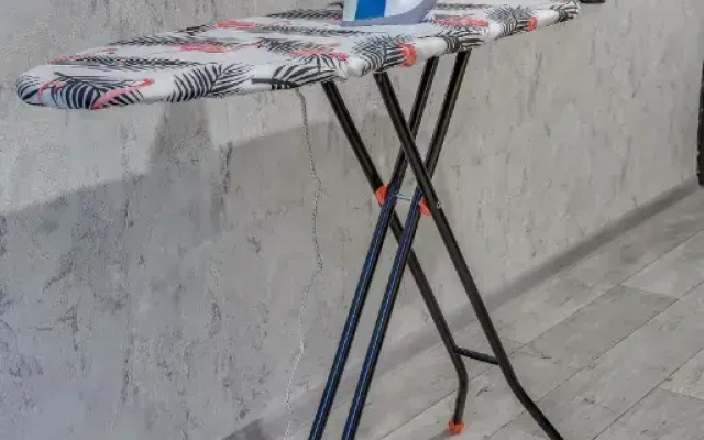 Studiya na Rozybakieva - Utepova Flat