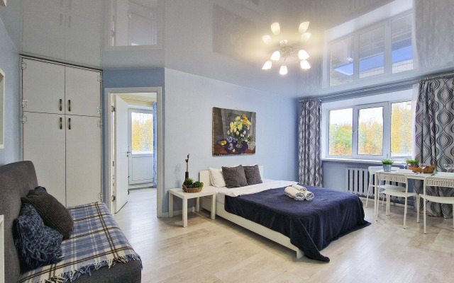 U Ploschadi Truda Apartments