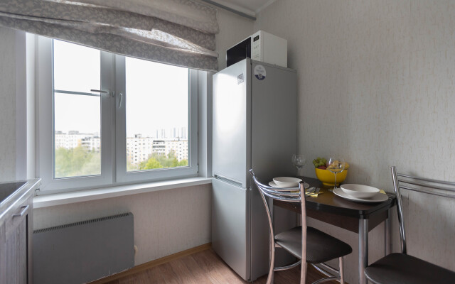 V Yasenevo Flat