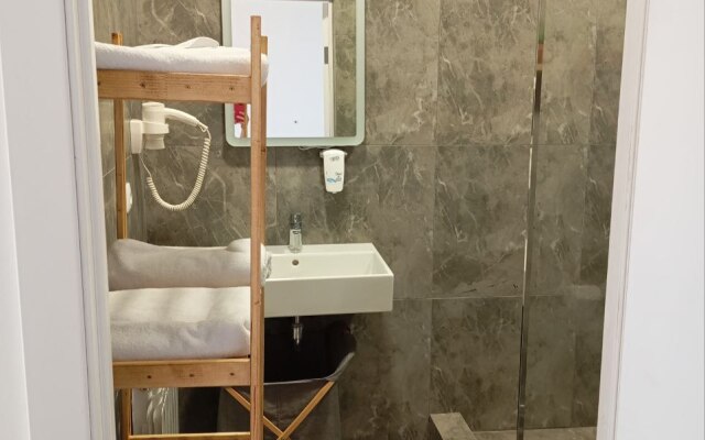 Гостевой Дом Придорожный комплекс МТС М7 1080 км