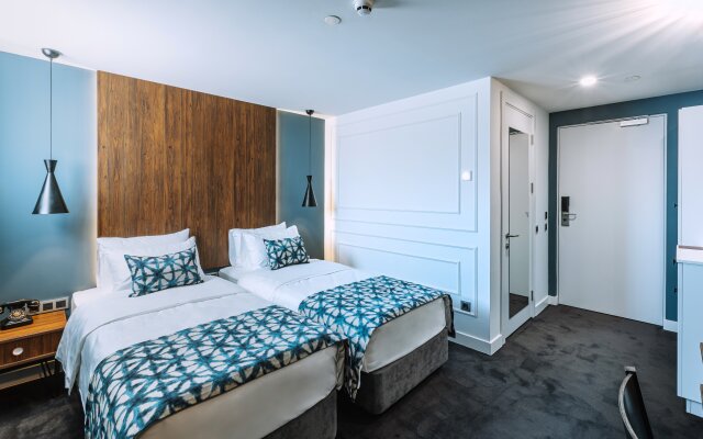 Hotel Twenties Tbilisi - Stay & Dine