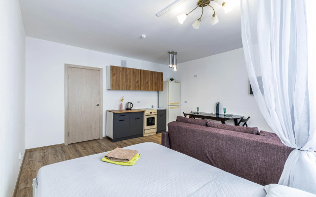 Апартаменты на Академика Парина 43/3