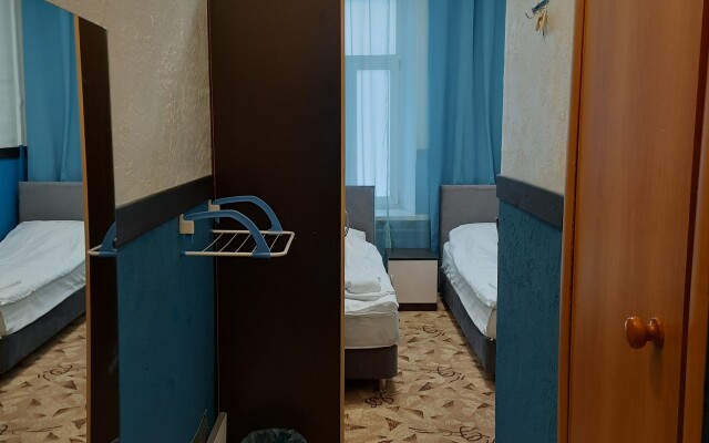 Na Sennoy Guest House