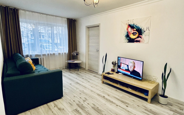 Na Proletarskoy 76 Flat