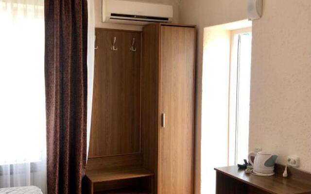Kami Mini-Hotel