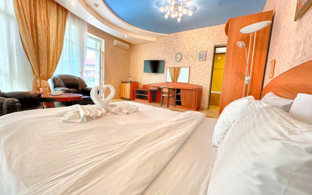 Отель Family Resort Hotel Miloo