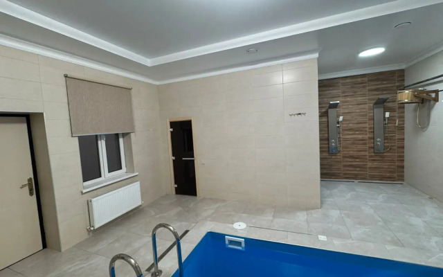 Amaro Hotel