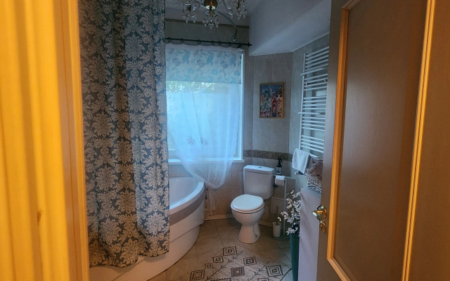 Апартаменты Амалиенау-Адальберт с камином