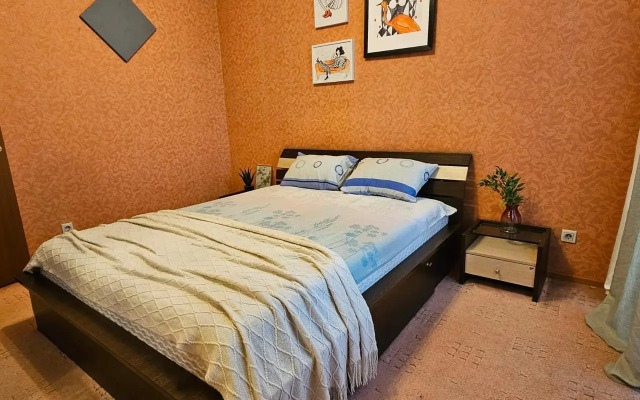 Квартира на Проспекте Шахтёров 72А