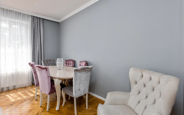 MaRKoS Sololaki Flat Apartments